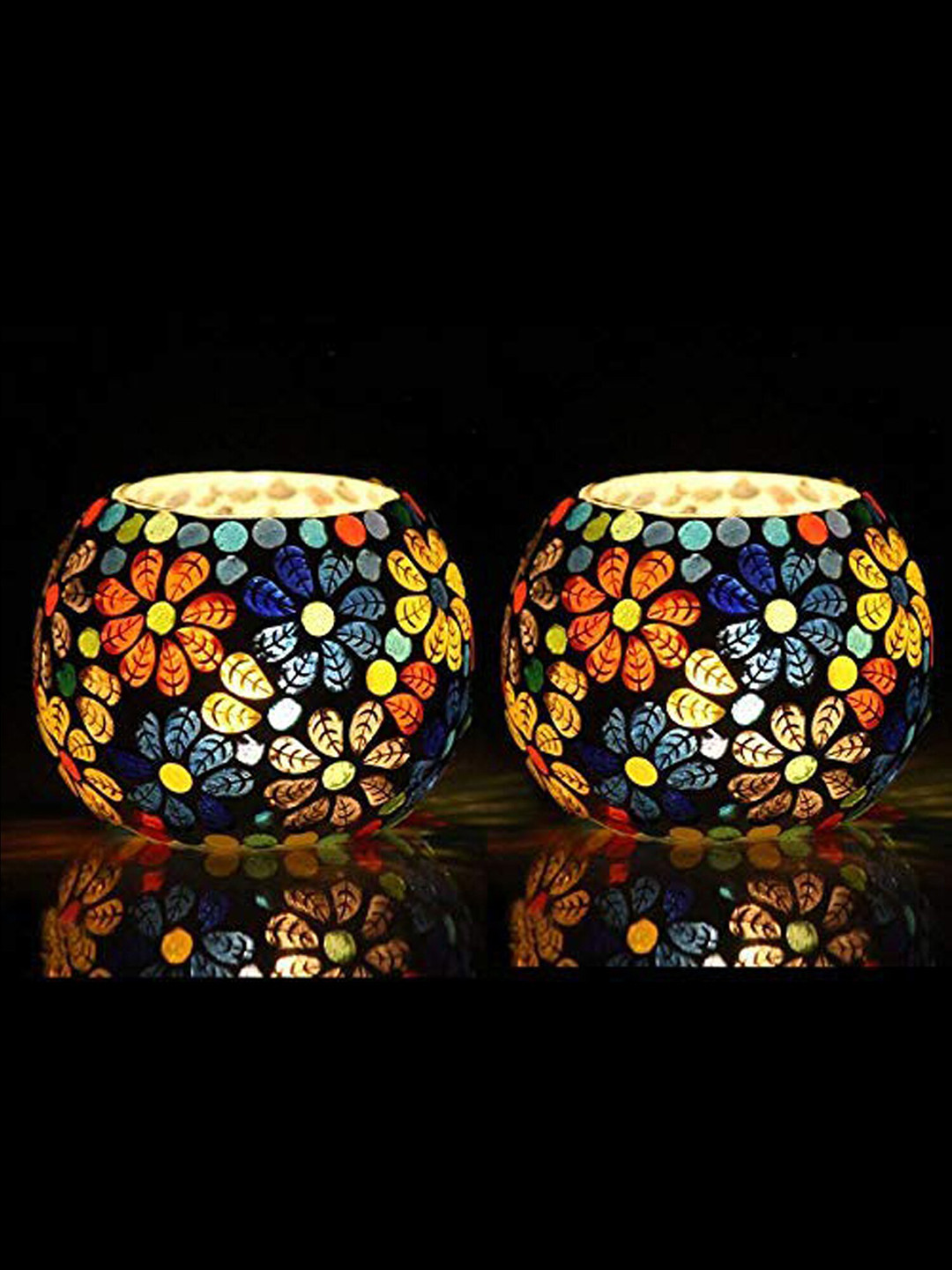The Purple Tree 2 Pcs White & Green Glass Tealight Candle Holder