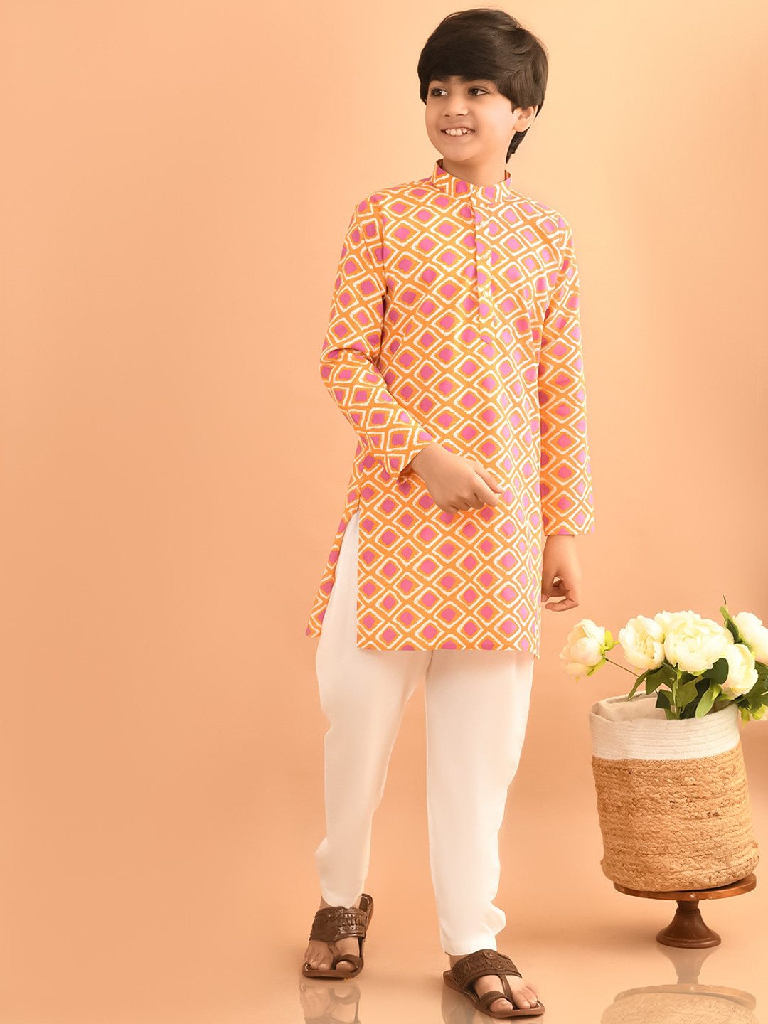 LilPicks Boys Ethnic Motifa Printed Band Collar Pure Cotton Straight Kurta with Trousers