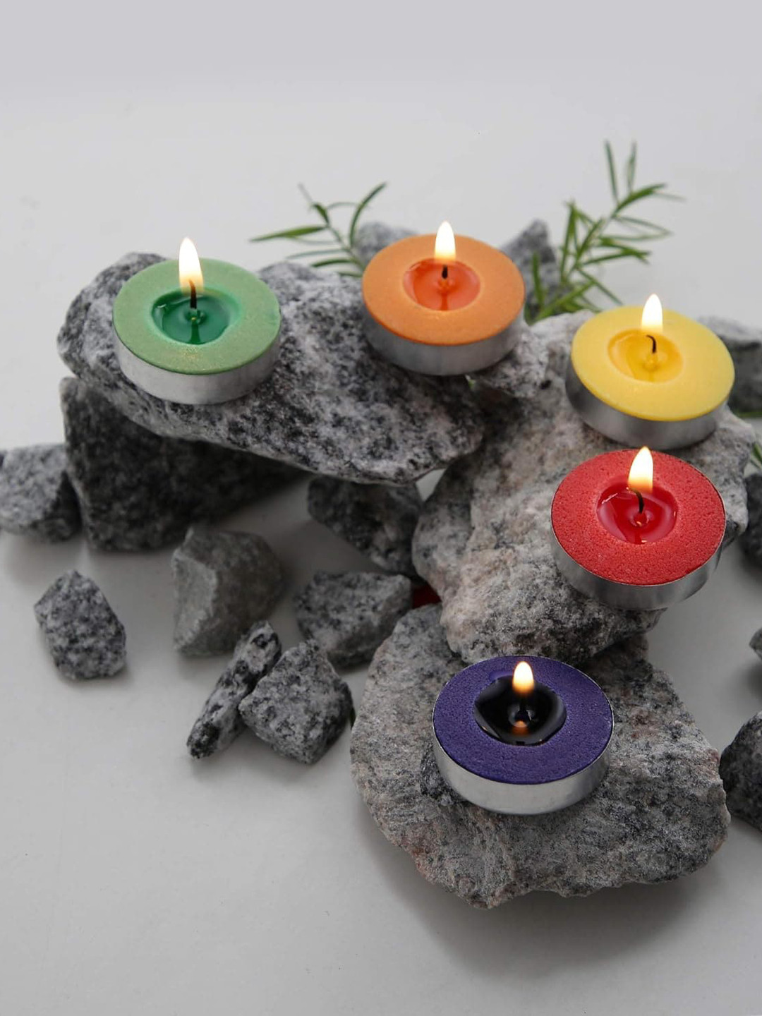 Aromatic Fables 100Pcs Scented 1 Wick Scented Solid Round Regular Tea Light Candles
