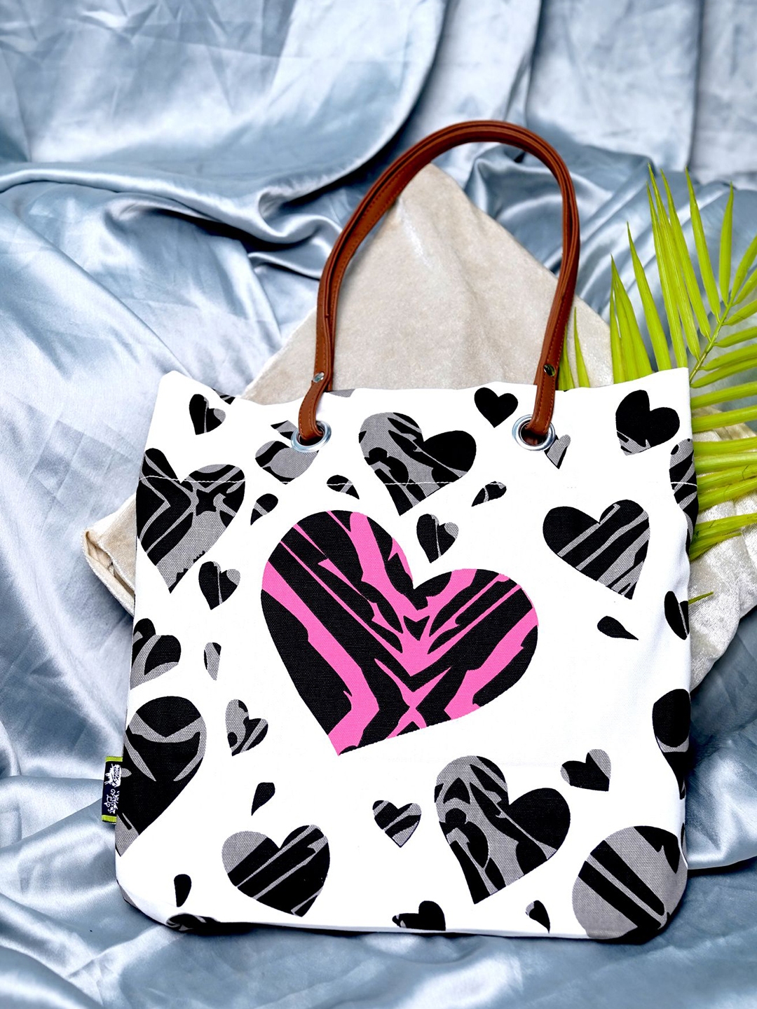 Buy Kanvas Katha Printed Oversized Shopper Canvas Reusable Tote