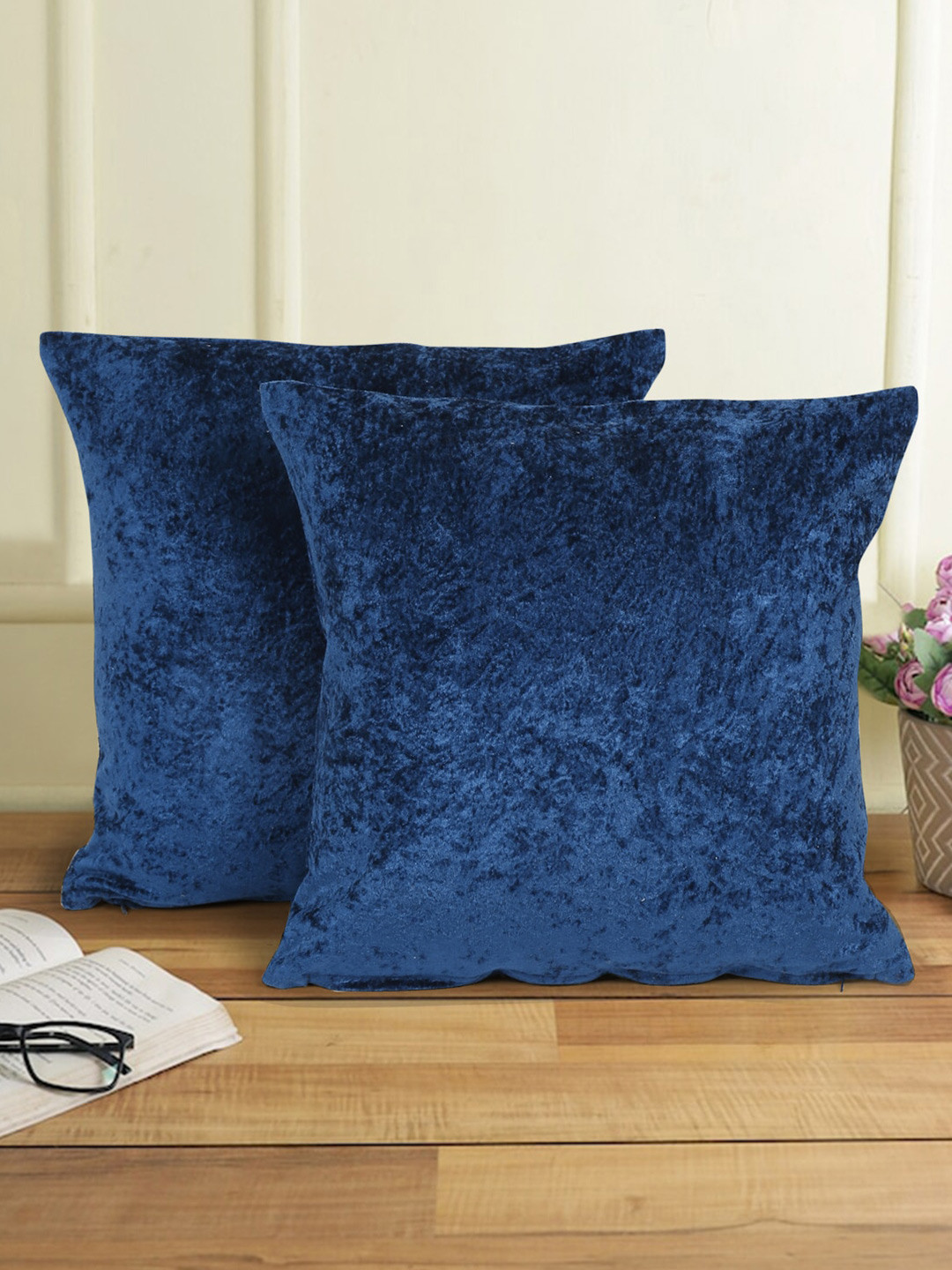 eyda Blue 2-Pieces Velvet Square Cushion Covers