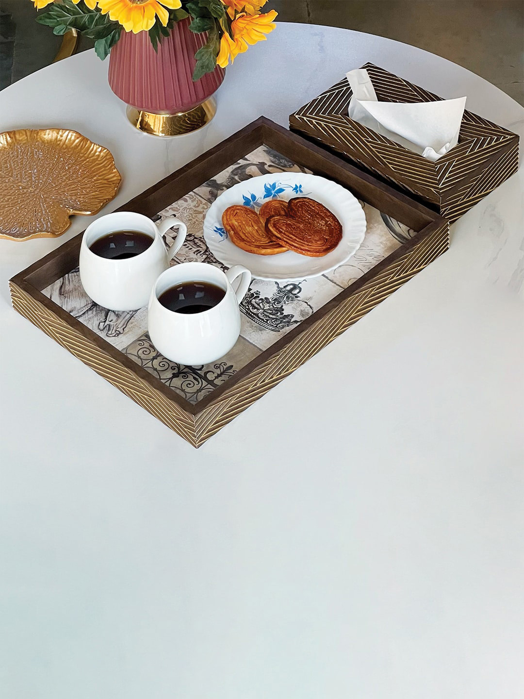 Art Street Brown 2 Pieces Textured Wooden Tray With Tissue Box