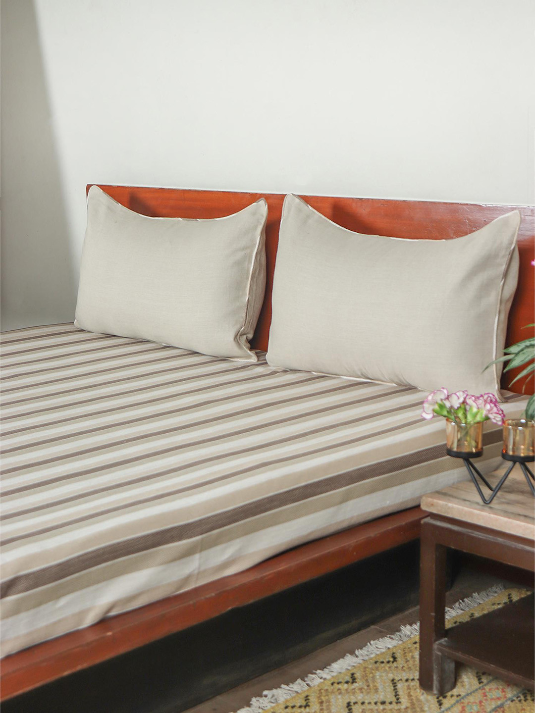 ZEBA Beige & Grey Striped  Double Queen Bed Cover With 2Pillow Covers