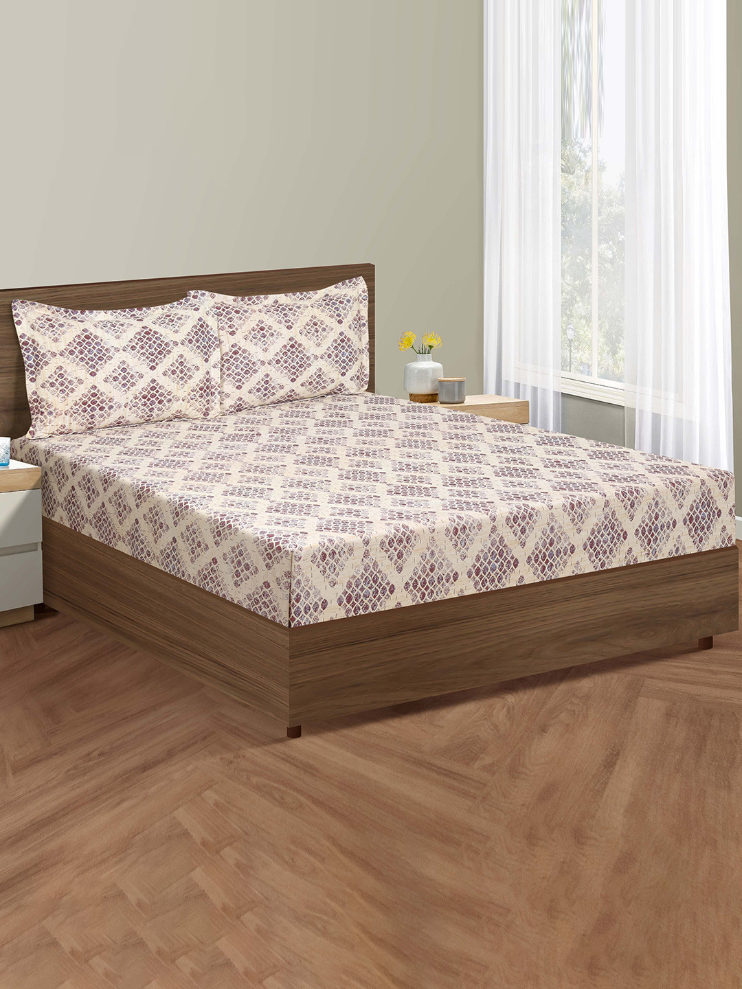 SWAYAM Veda Purple Geometric Cotton 160 TC King Bedsheet with 2 Pillow Covers-89 x 106 inches