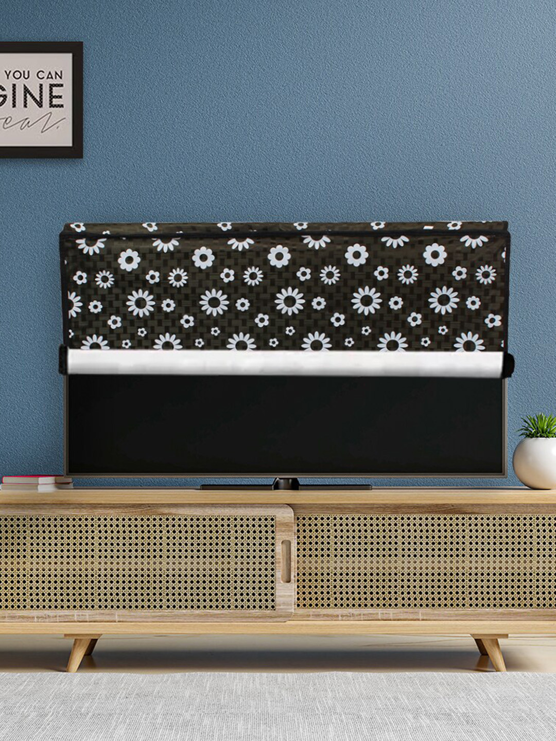 DREAM CARE Black & White Transparent & Printed Flap 42 Inch Waterproof LED TV Protector