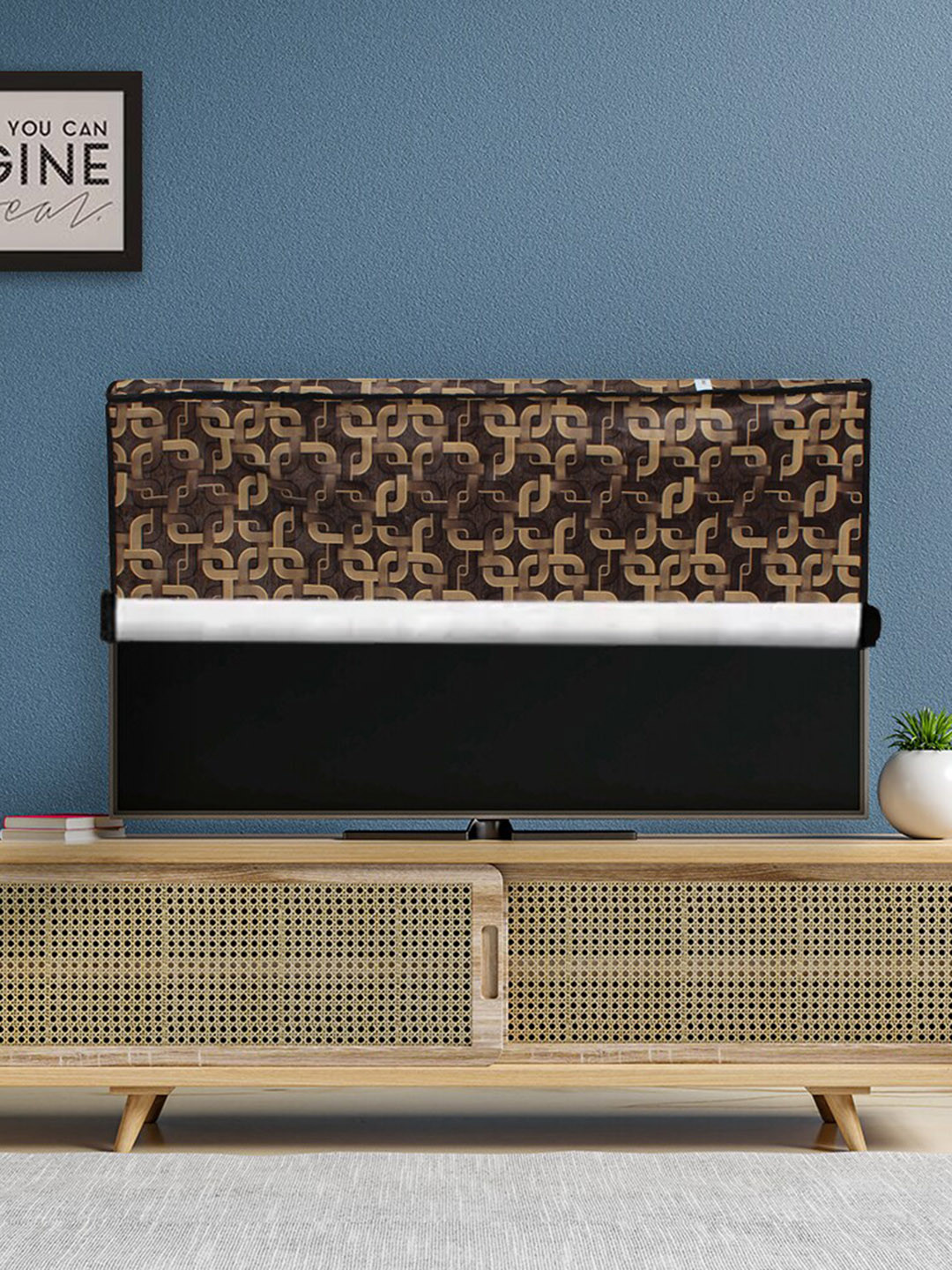 DREAM CARE Transparent & Printed Flap 26 Inch Waterproof LED TV Protector