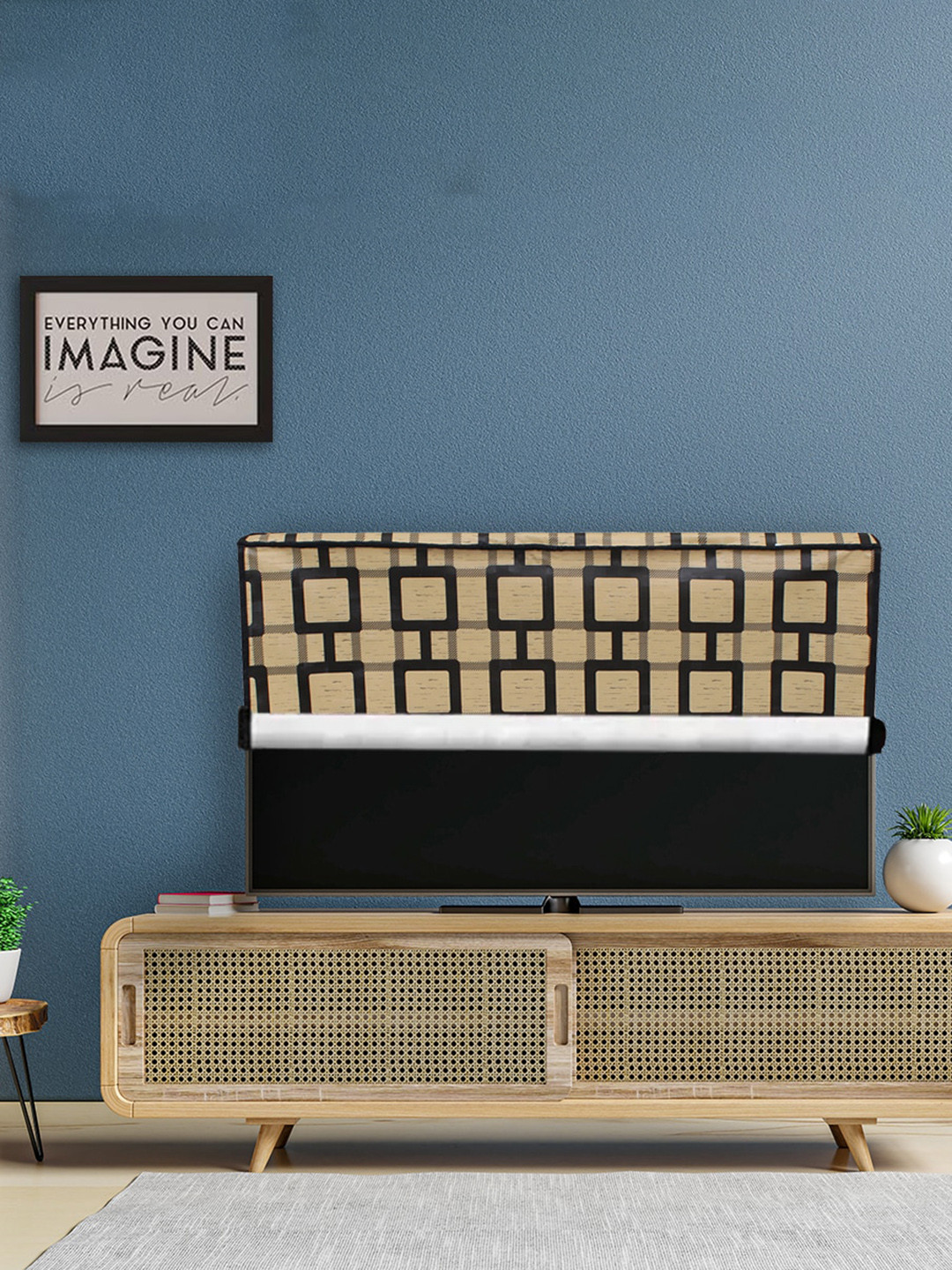 DREAM CARE Transparent & Printed Flap Waterproof LED TV Protector - 32 Inch