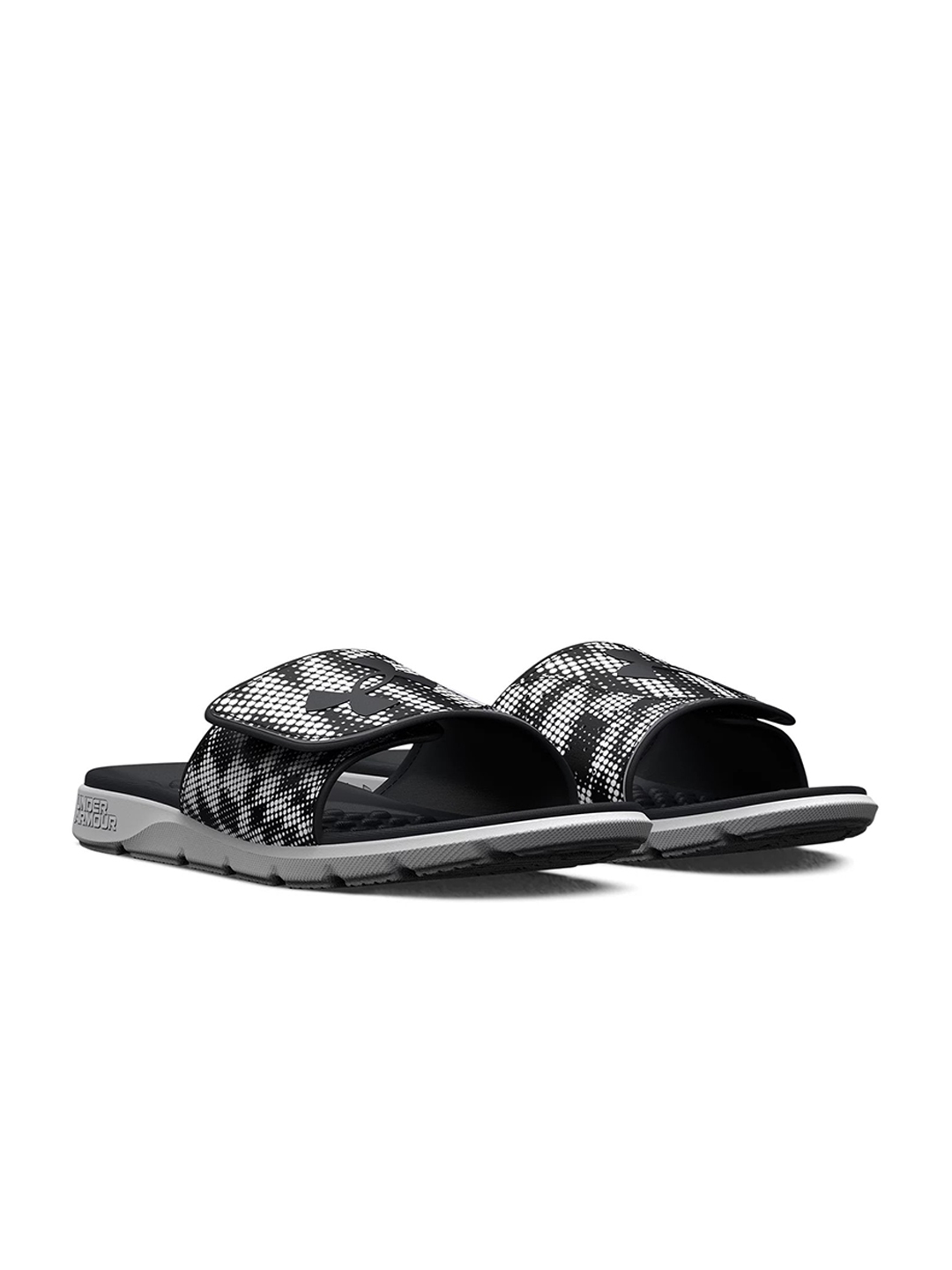 Under armour best sale slides myntra