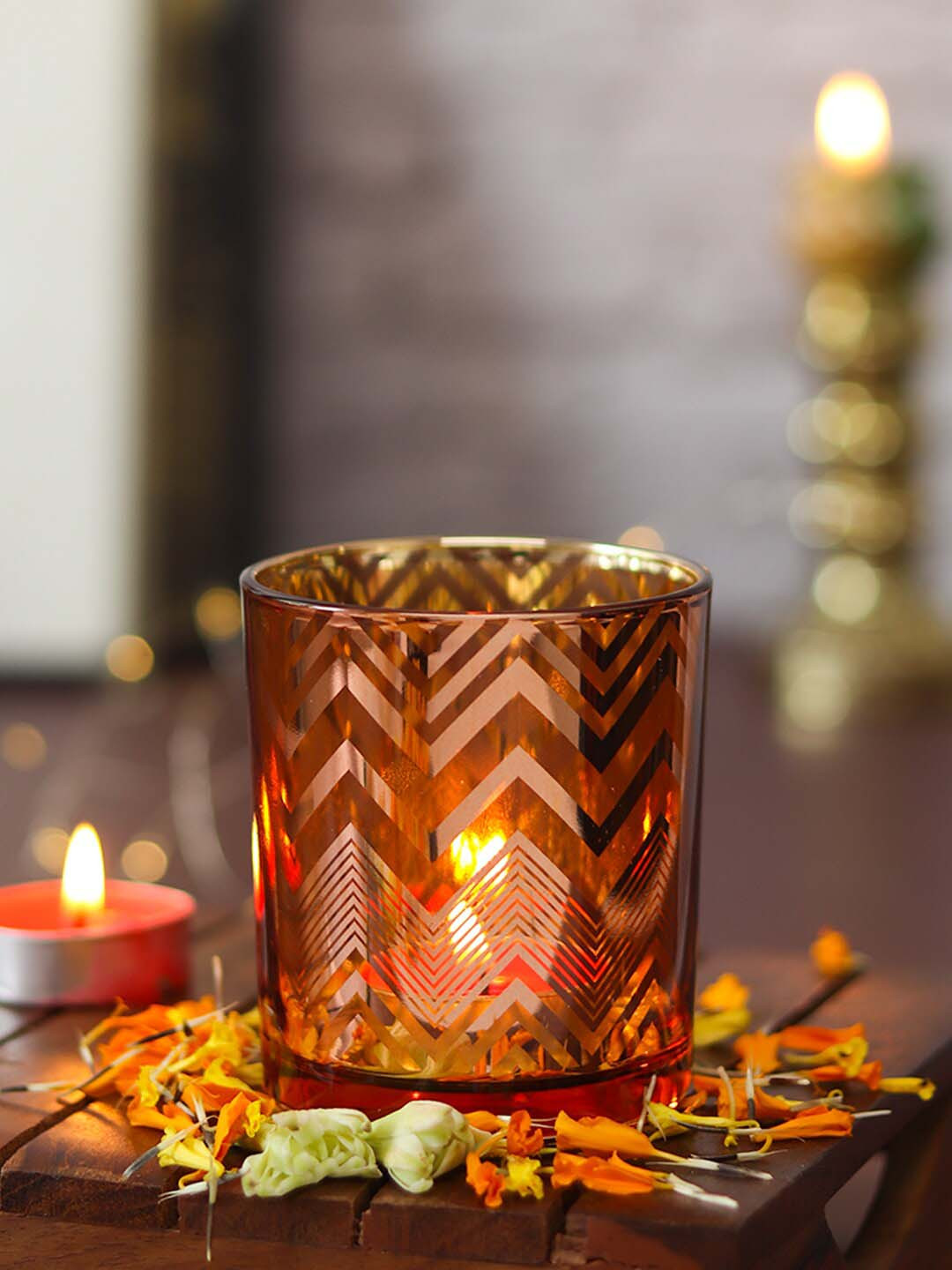 MARKET99 Brown 2 Pieces T-Lite Candle Holders