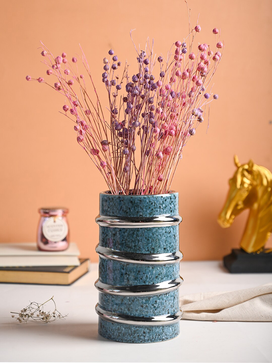 MARKET99 Blue Ribbed Ceramic Vase