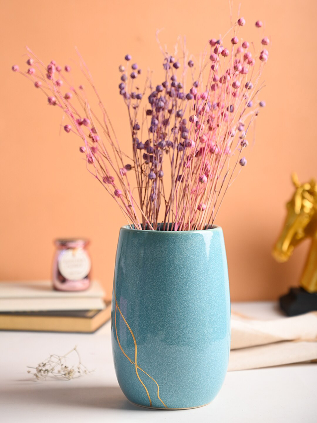 MARKET99 Blue Textured Ceramic Vase