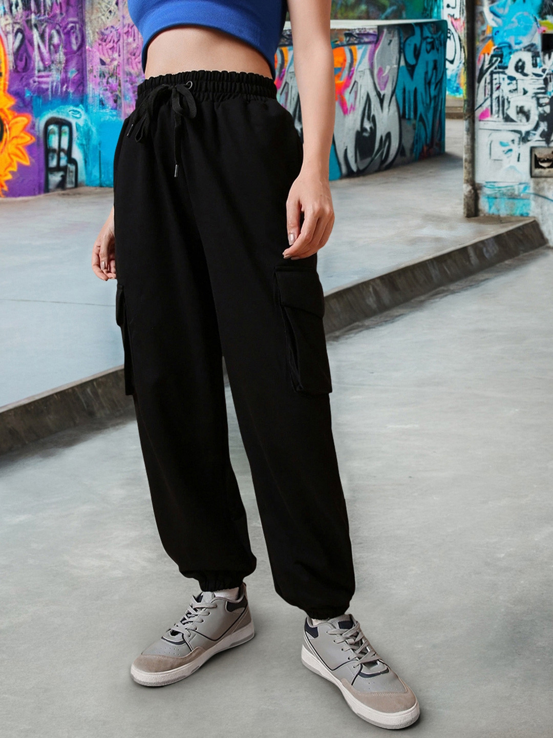 Bewakoof Air 1.0 Women Super Loose Fit Cargo Joggers