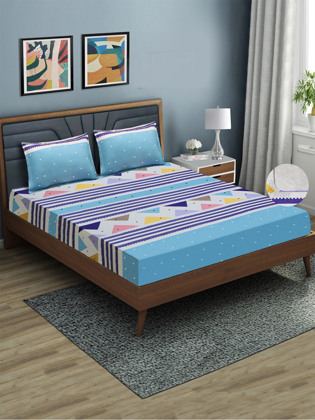 Good Homes by Home Candy White Geometric Microfiber 144 TC Fitted Queen Bedsheet with 2 Pillow Covers-78 x 70 inches