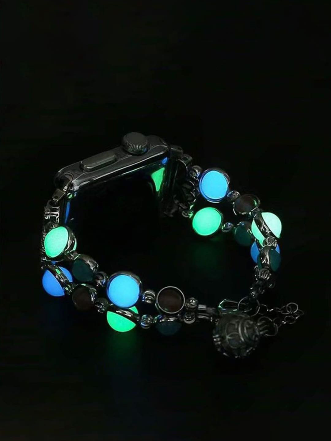 PEEPERLY Women Bracelet Style Stainless Steel Smartwatch Strap