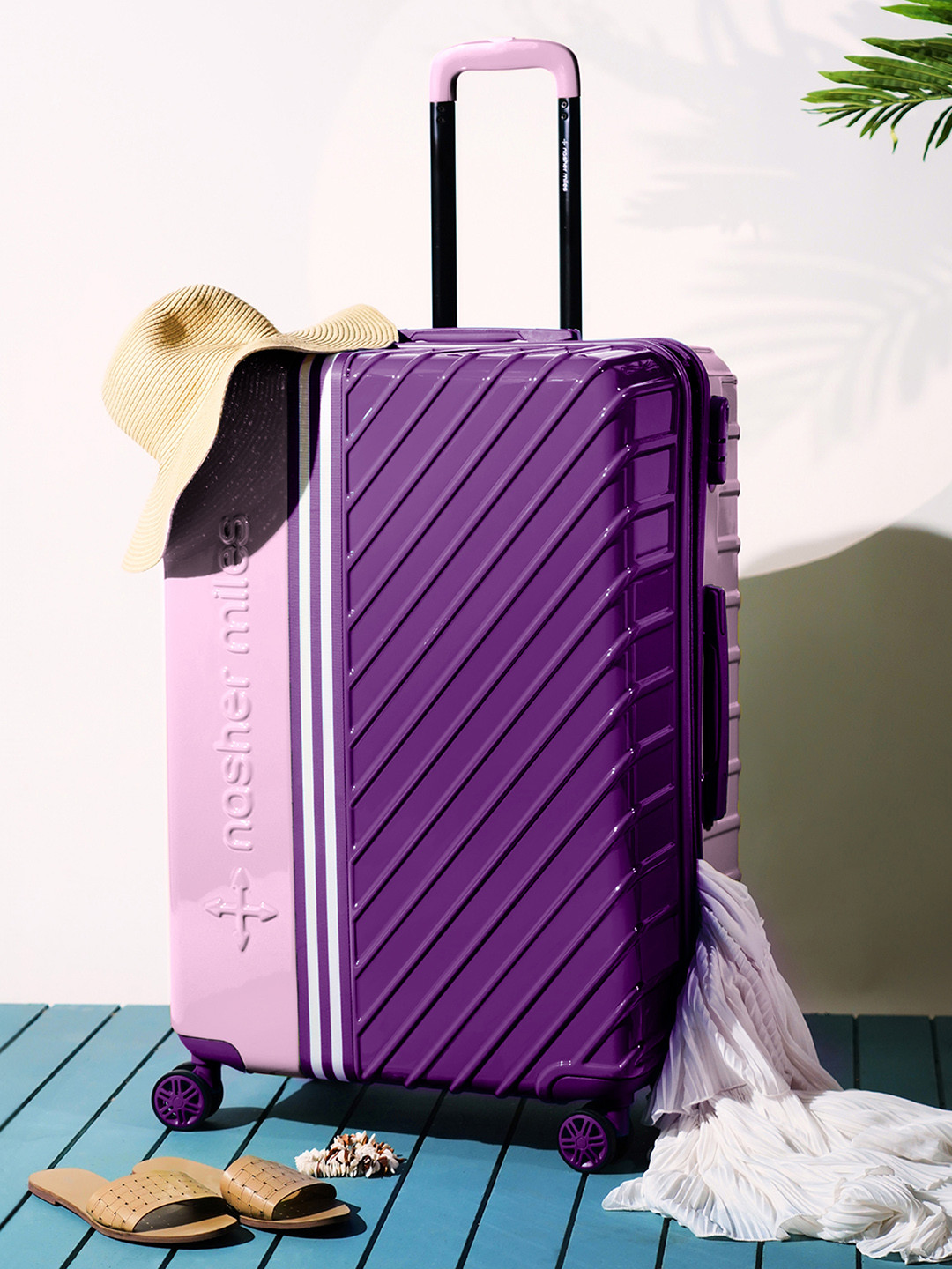 Nasher Miles Vegas Hard-Sided Polycarbonate Large Purple Magenta Trolley Bag - 28Inch 75cm
