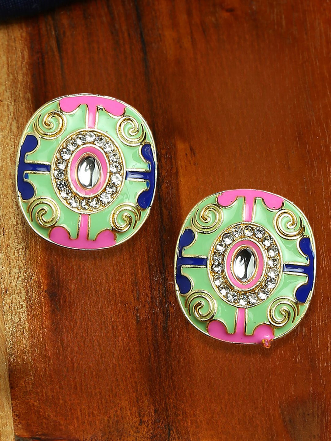 OOMPH Square Studs Earrings