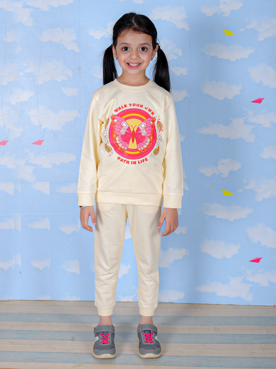 The Mom Store Girls Beige Graphic Printed Pure Cotton T-shirt with Trousers Jogger Clothing Set