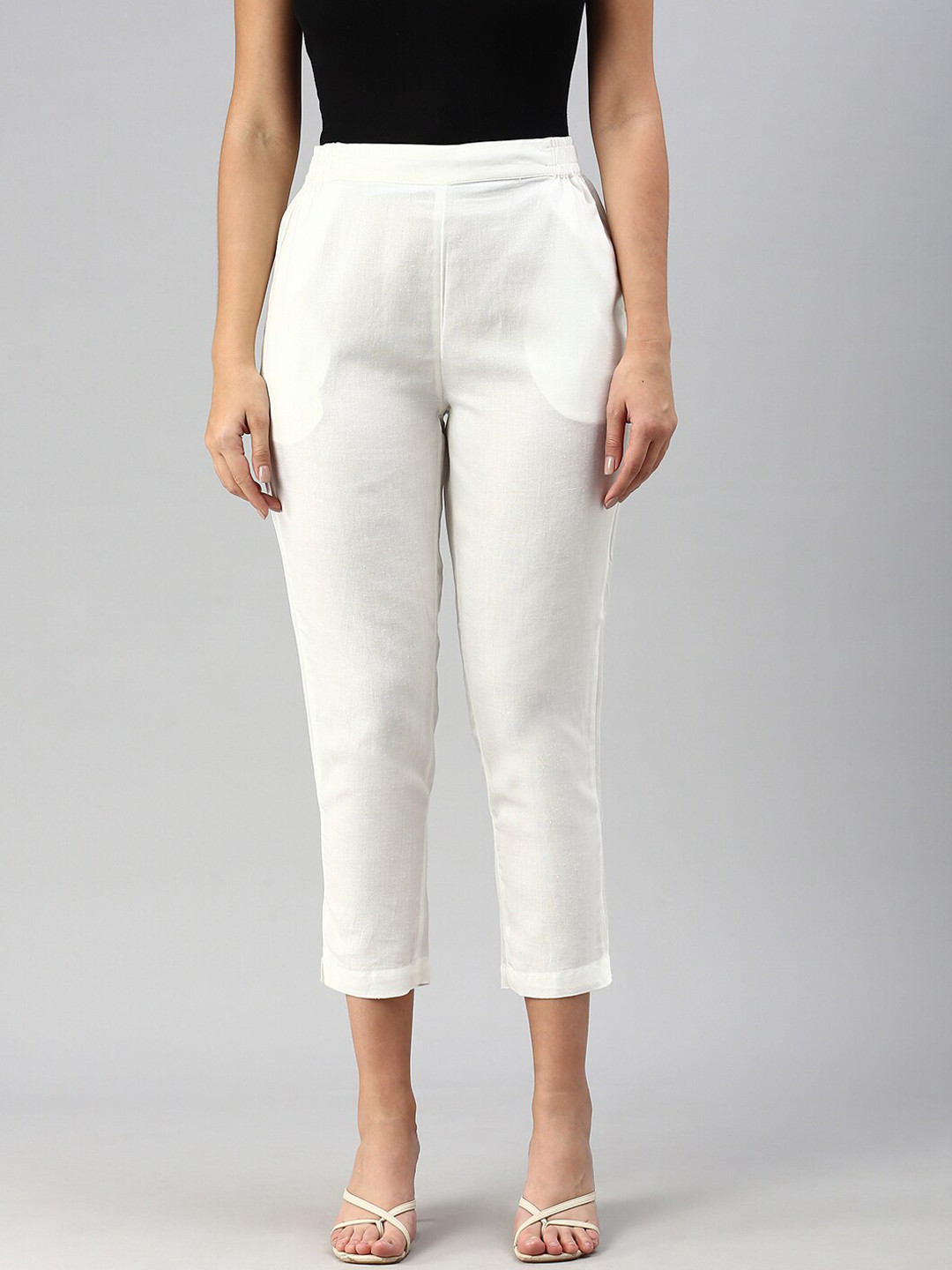 De Moza Women Norma High-Rise Flat-Front Plain Cropped Trousers