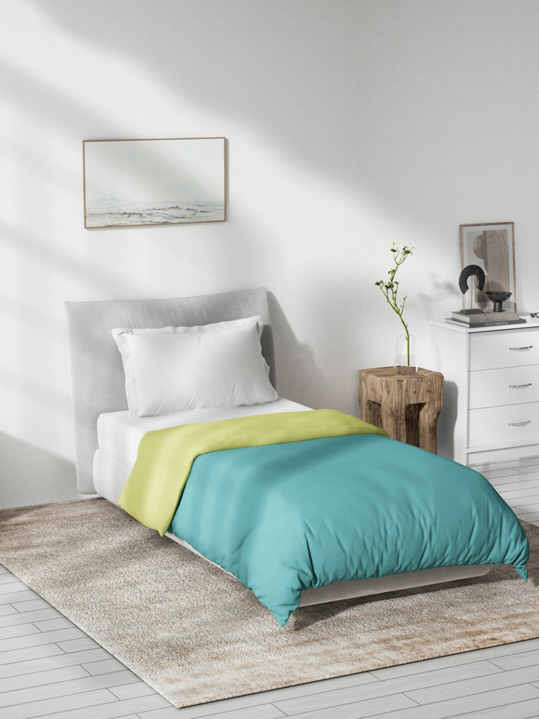 DDecor Turquoise Blue & Fluorescent Green Mild Winter Cotton 150 GSM Single Bed Quilt