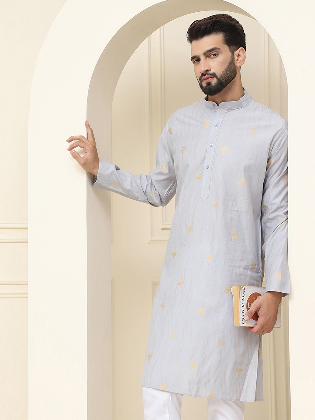 SOJANYA Geometric Woven Design Jacqard Silk Straight Kurta