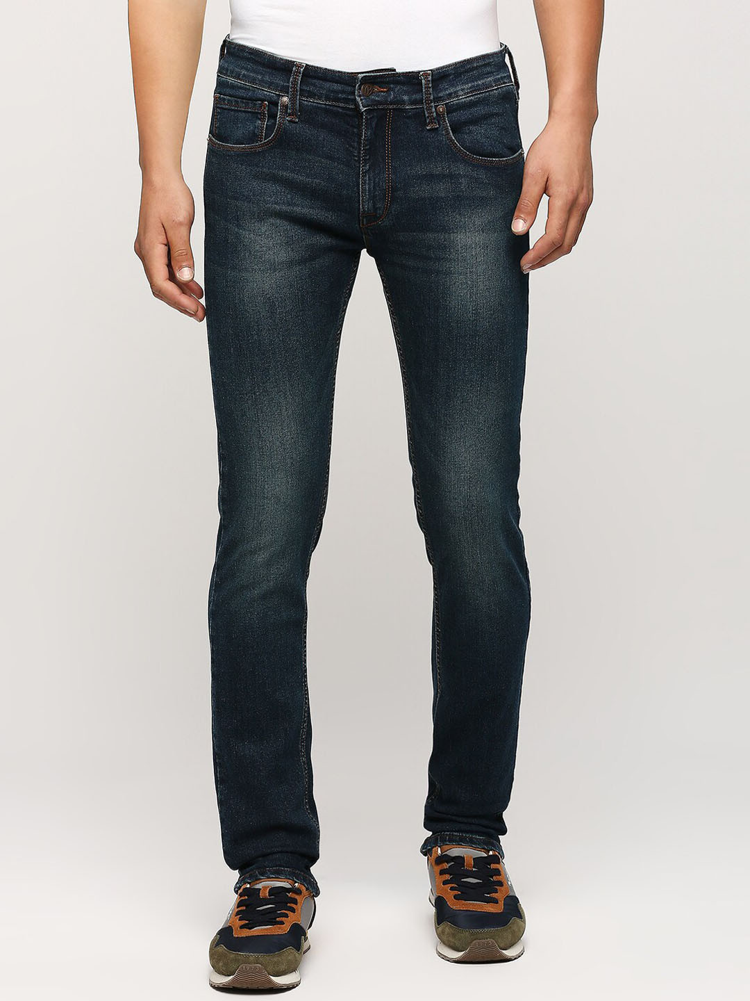 Pepe Jeans Men Slim Fit Highly Distressed Clean Look Stretchable Jeans