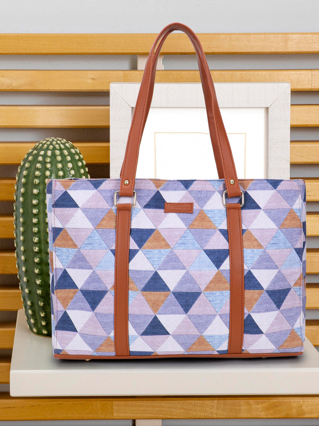SHINING STAR Geometric Printed Shoulder Bag