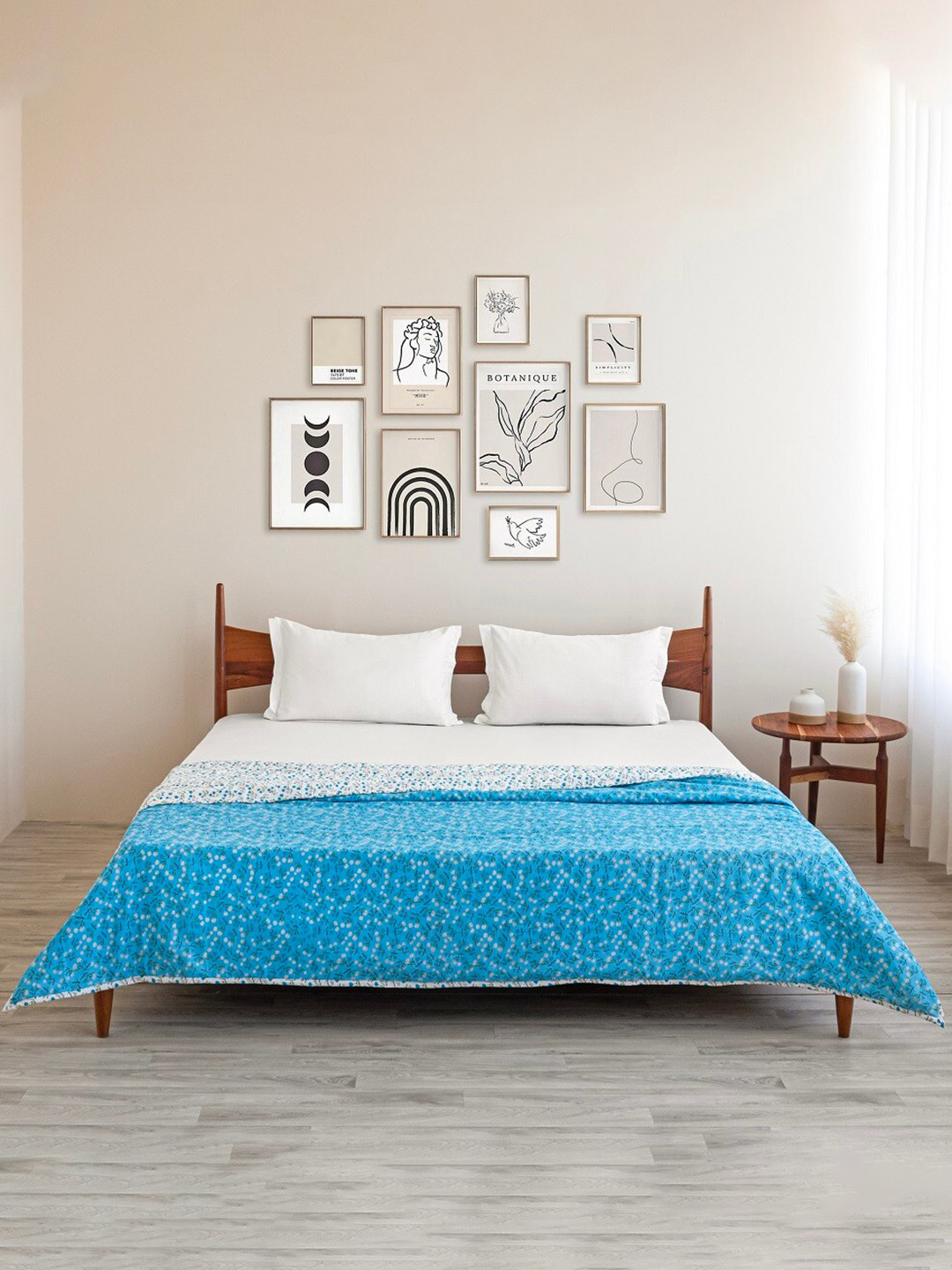 HOMEMONDE Turquoise Blue & White Floral AC Room Cotton 150 GSM Reversible Double Bed Dohar