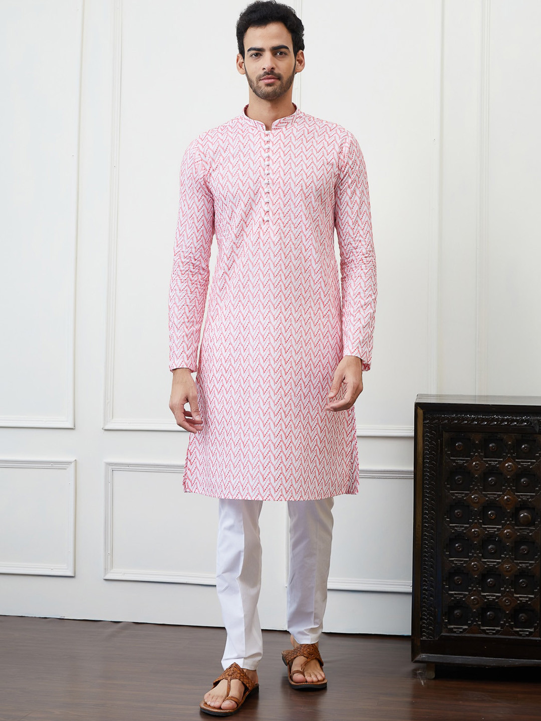 See Designs Chikankari Embroidered Cotton Kurta