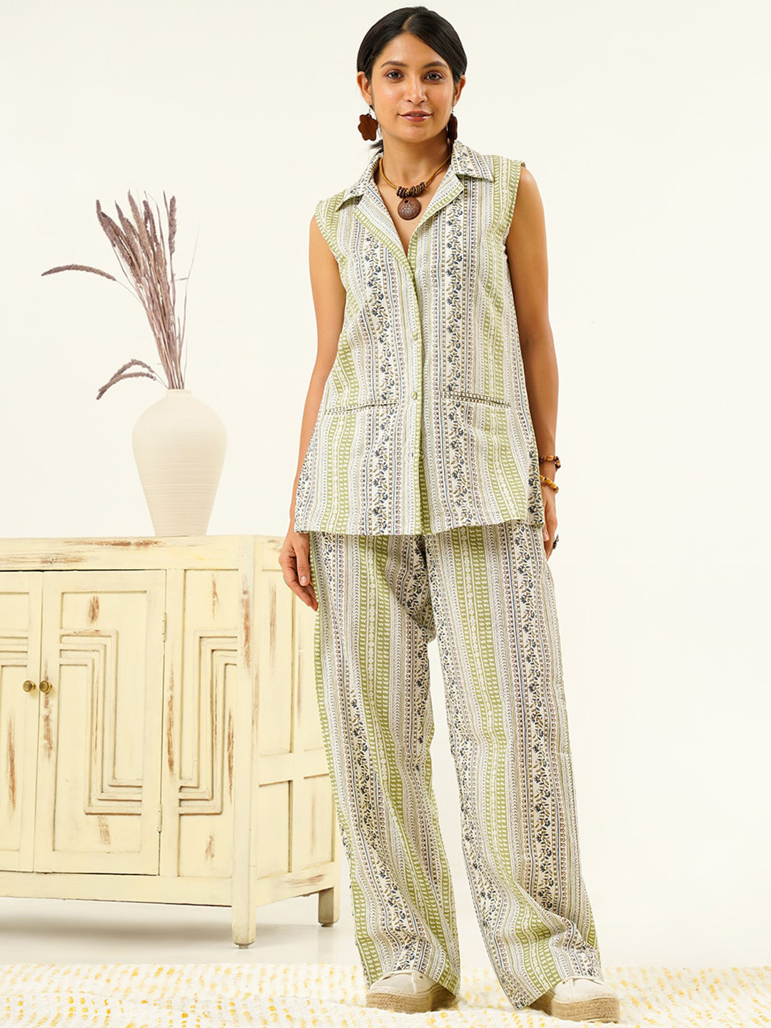 indy Raaga Block Printed Cuban Collar Pure Cotton Coat With Palazzos Co-Ords