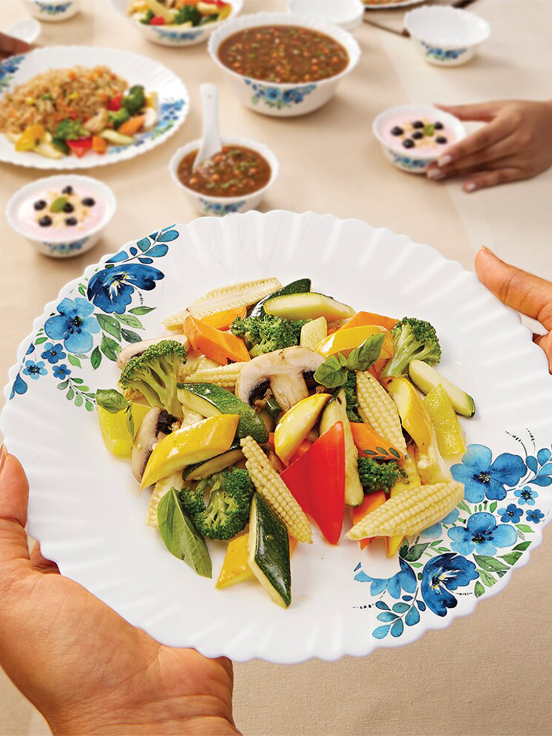 Larah by BOROSIL Fluted Pansy White Floral Opalware Microwave Safe 28 Piece Dinner Set