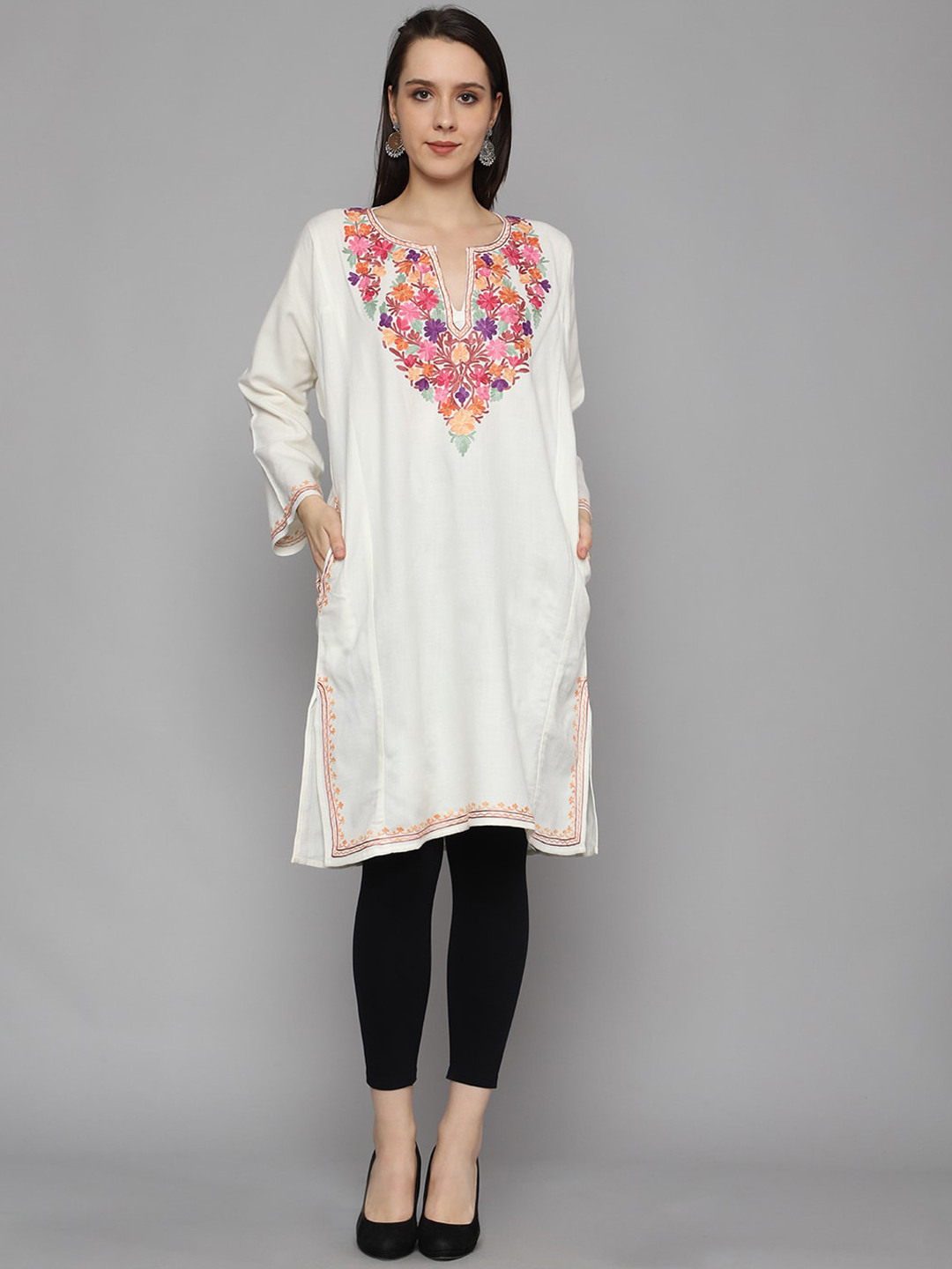 CRAFTBAZAR Ethnic Motifs Embroidered Wool Straight Kurta