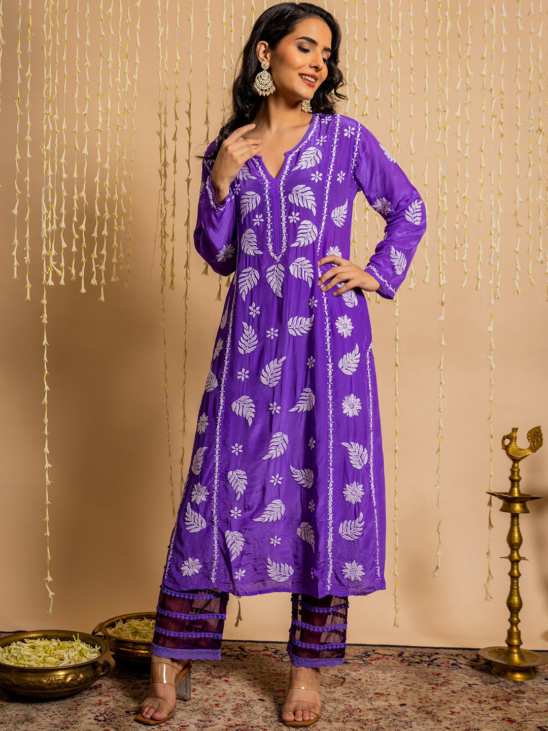 HOUSE OF KARI Blue Ethnic Motifs Embroidered Chikankari Straight Silk Kurta
