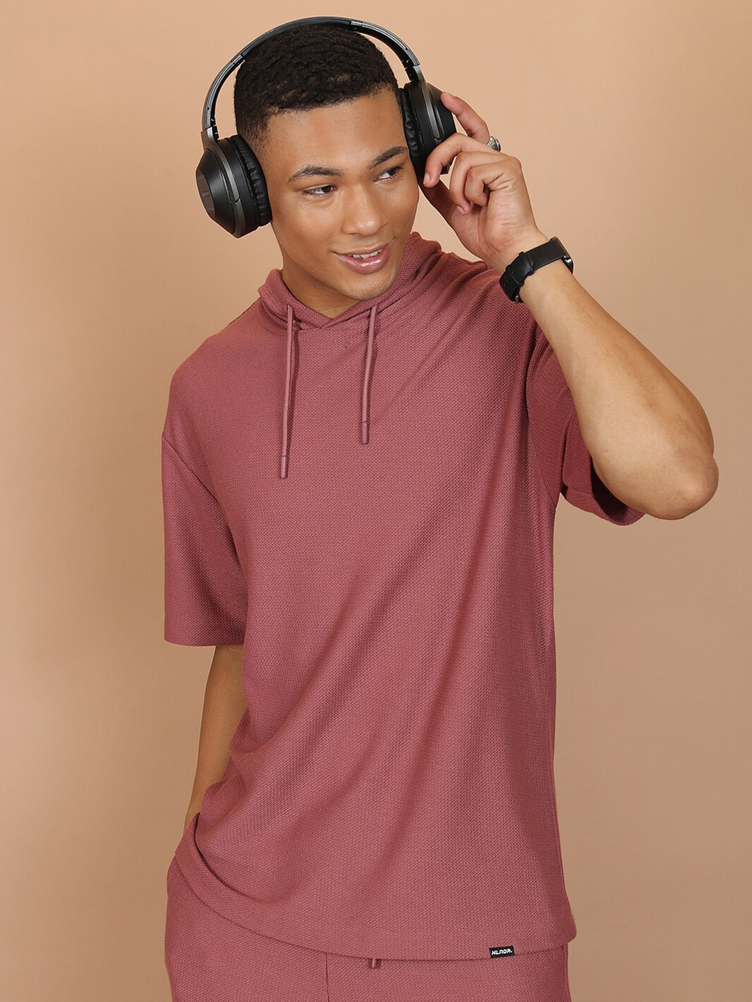 HIGHLANDER Self Design Hooded Drop-Shoulder Sleeves Oversized T-shirt