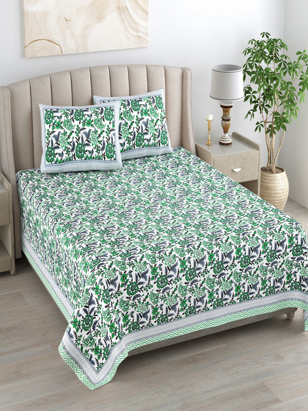 Bombay Spreads Turquoise Blue & Green Floral Cotton 180 TC King Bedsheet & 2 Pillow Covers
