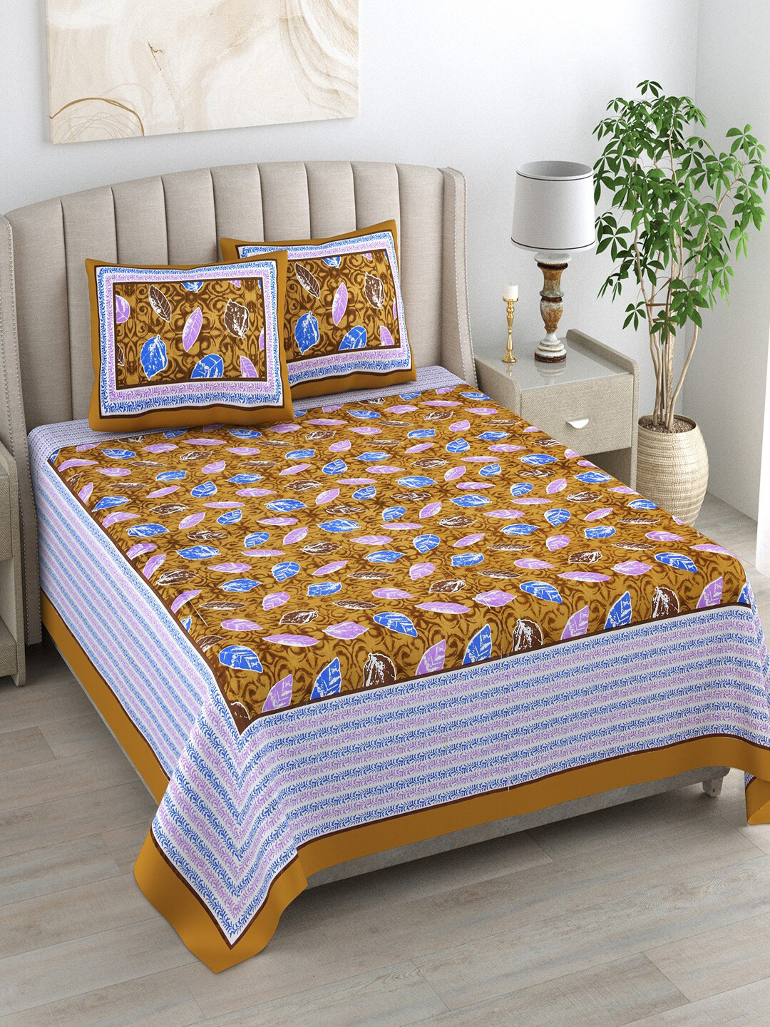 Bombay Spreads Brown Leaf Cotton 180 TC King Fine Bedsheet with 2 Pillow Covers-106 x 89 inches