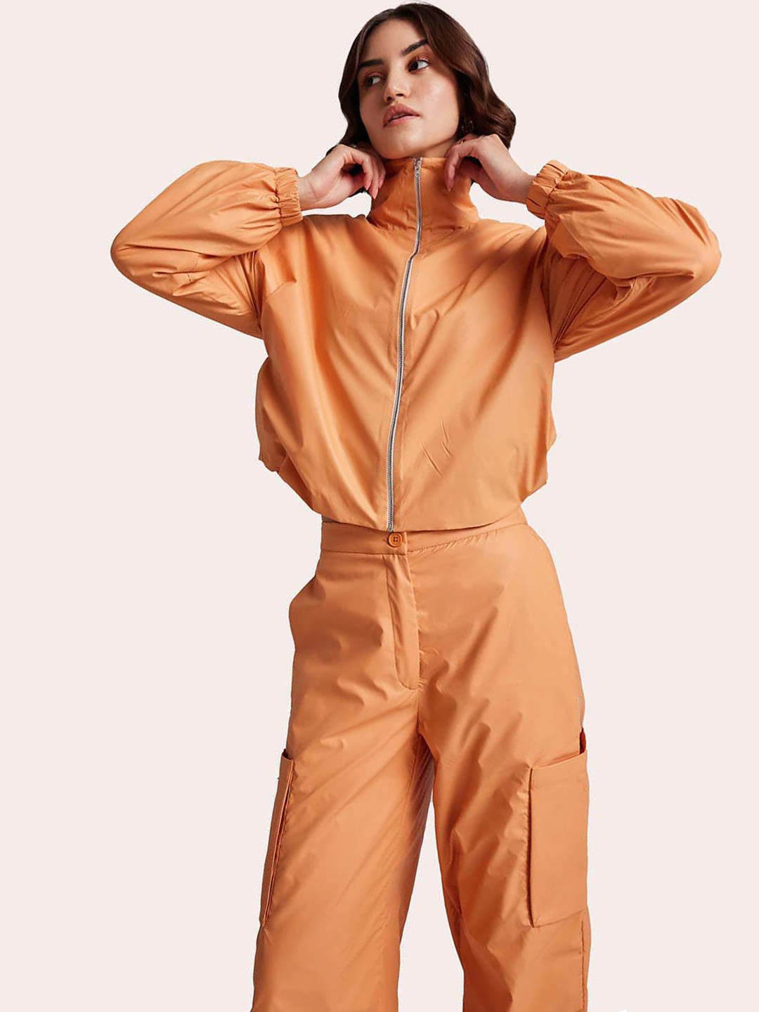 Muvazo Reverso Gro-ove Stand Collar Jacket & Trousers