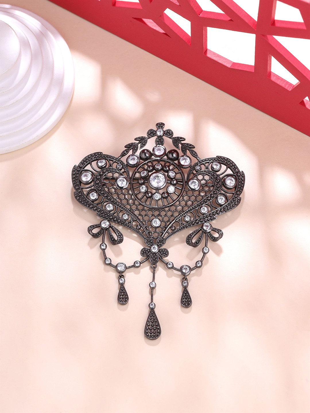 COSA NOSTRAA Men Stones Studded Intricate Delight Brooch