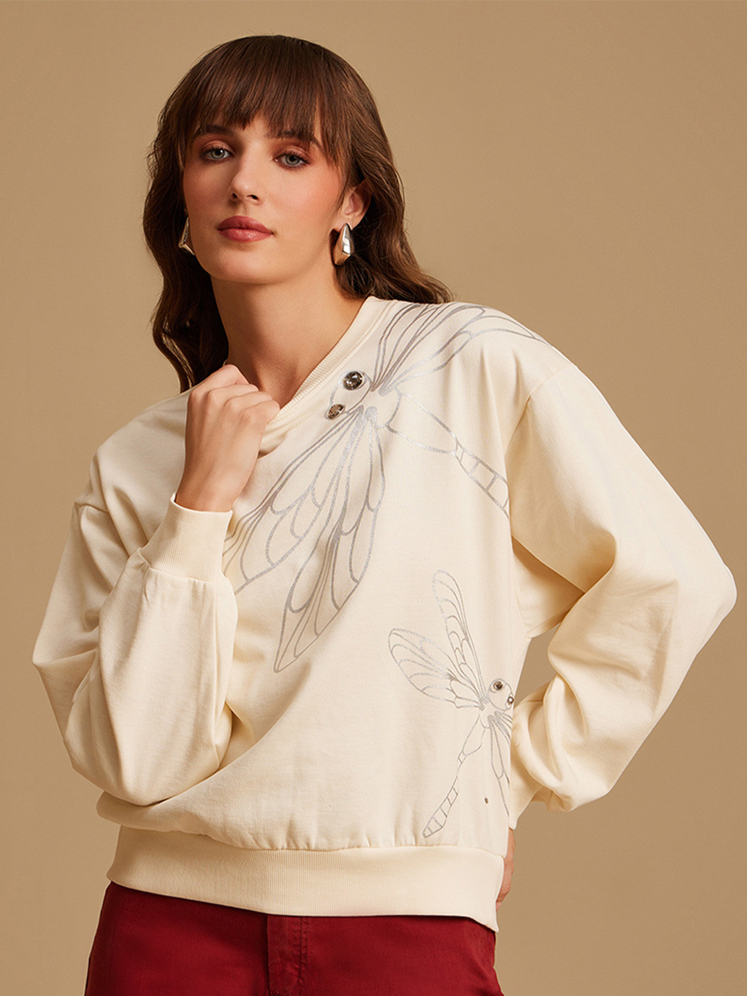 Kazo White Graphic Printed Cotton Pullover Sweatshirt