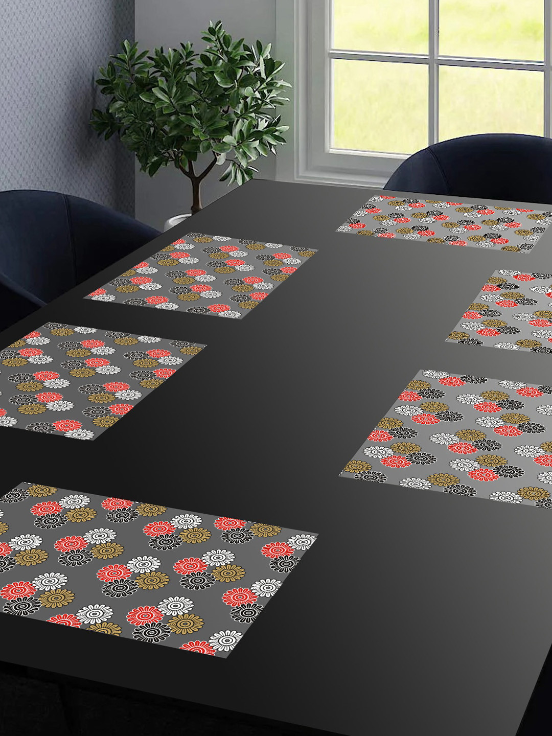 Dakshya Industries New Blossom White & Red 6 Pieces Rectangular Table Placemats