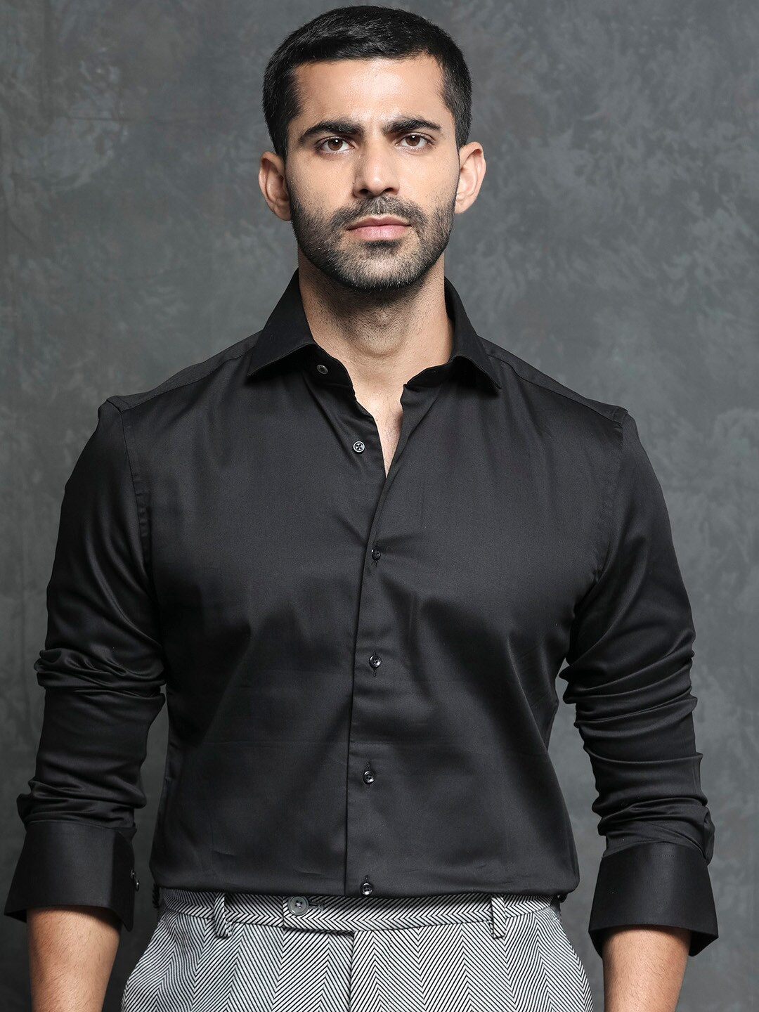 RARE RABBIT Men Ronas Slim Fit Spread Collar Cotton Shirt