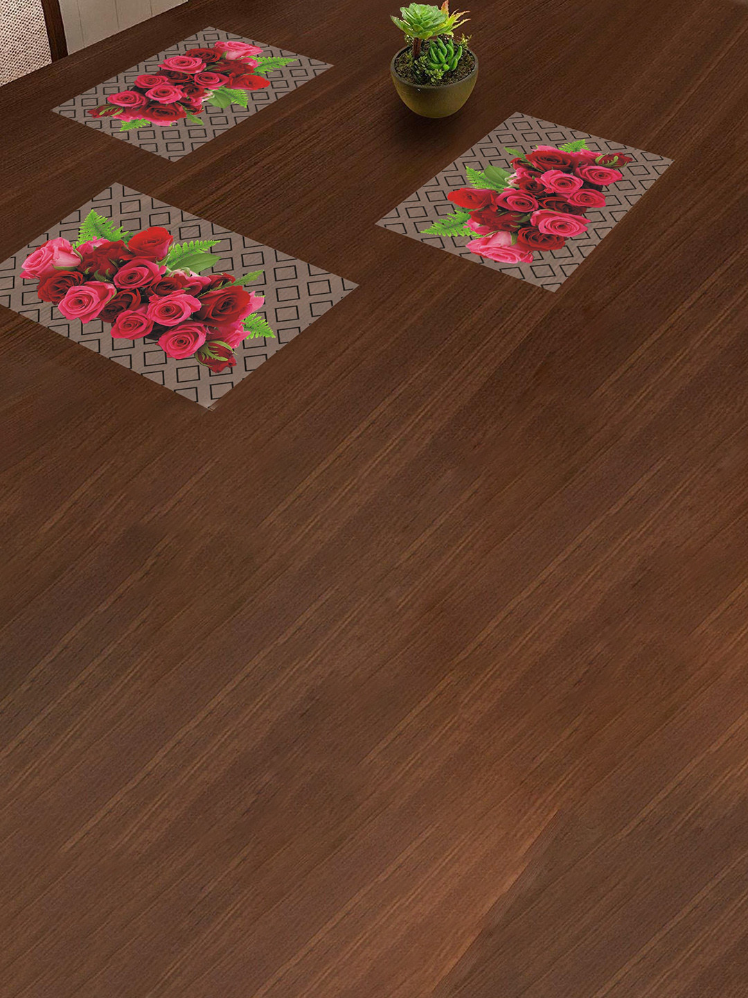 Dakshya Industries Blossom Red & Green 3 Pieces Printed Table Placemats