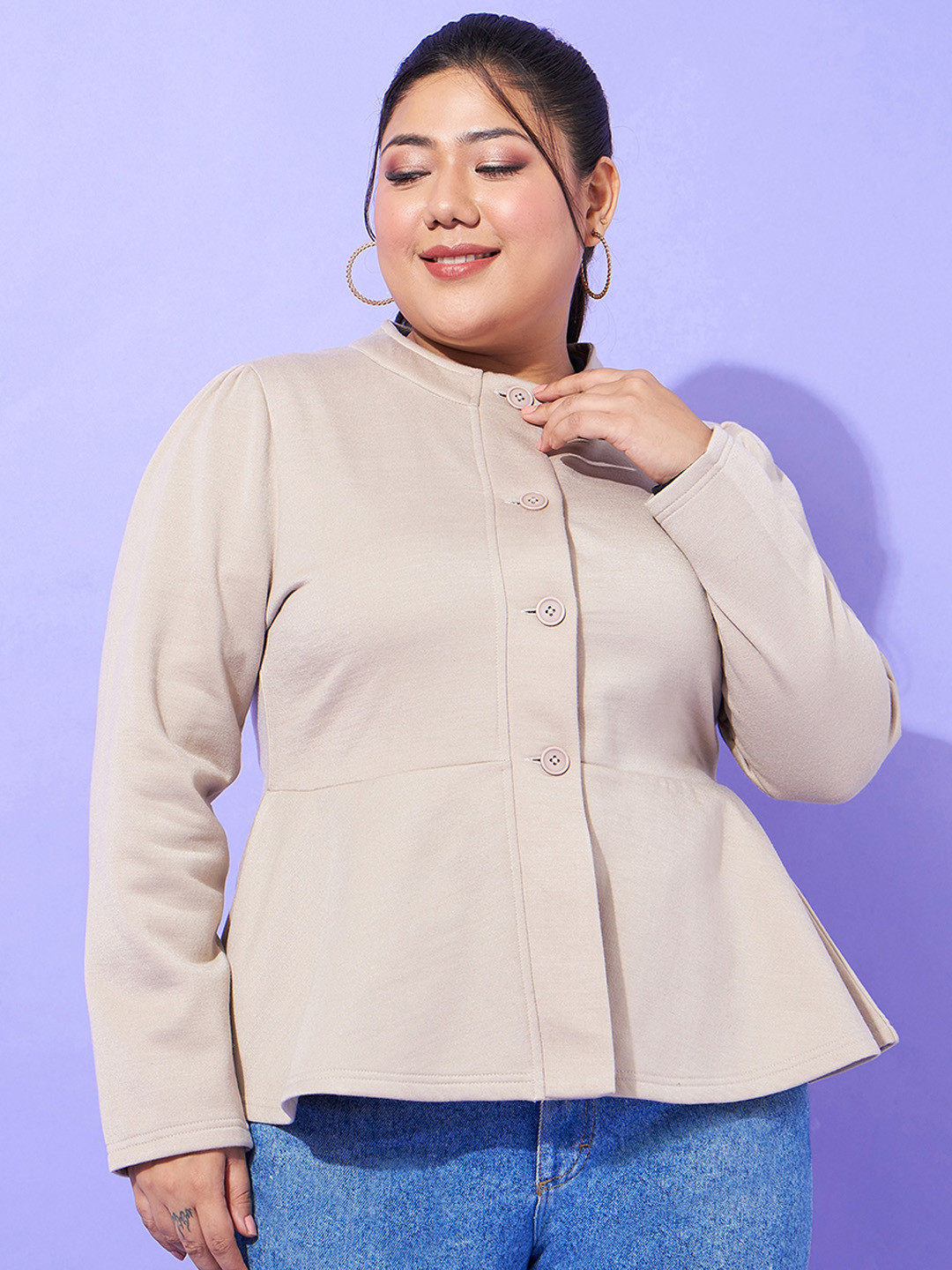 SASSAFRAS Curve Plus Size Grey Mandarin Collar Tailored Jacket