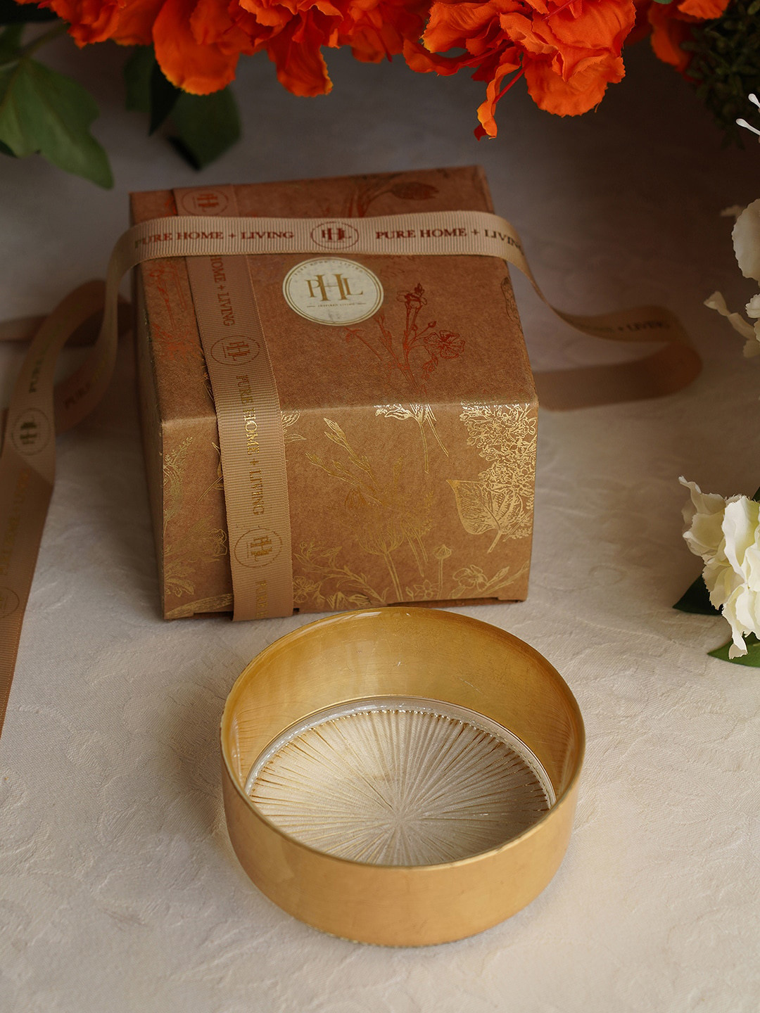 Pure Home and Living Transparent Serving Bowl With Goil Foil Rim