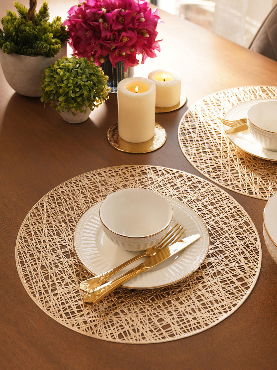 Pure Home and Living Gold Toned 2 Pieces Textured Circular Table Placemats