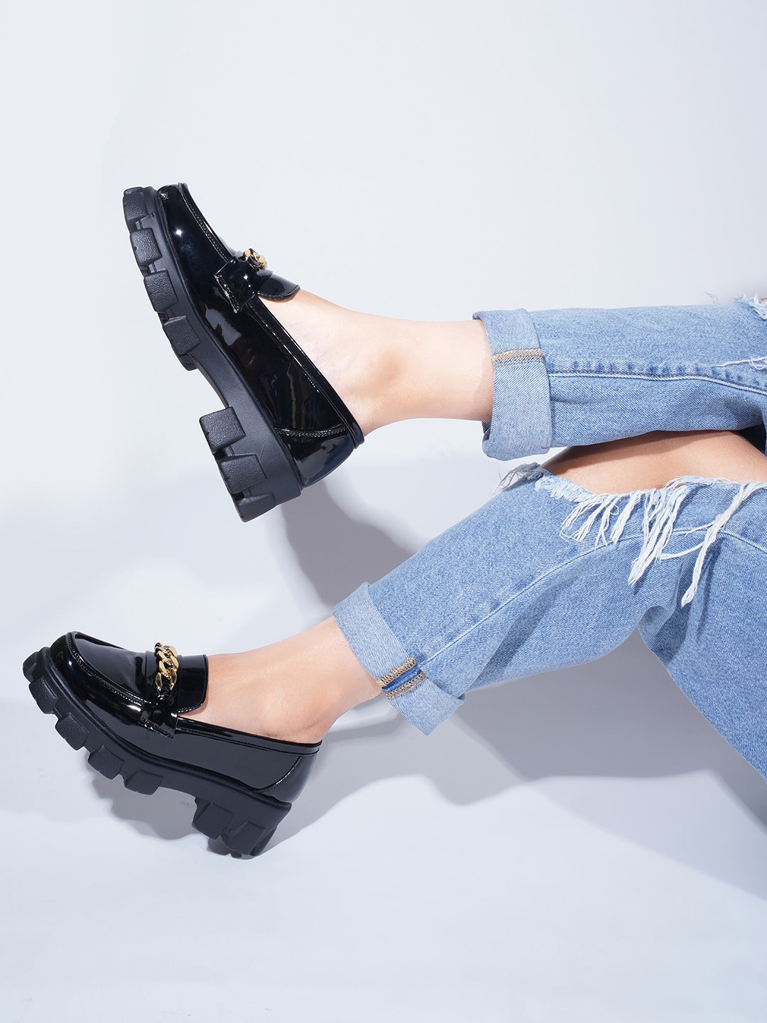 JM Looks Closed Back Platform Pumps