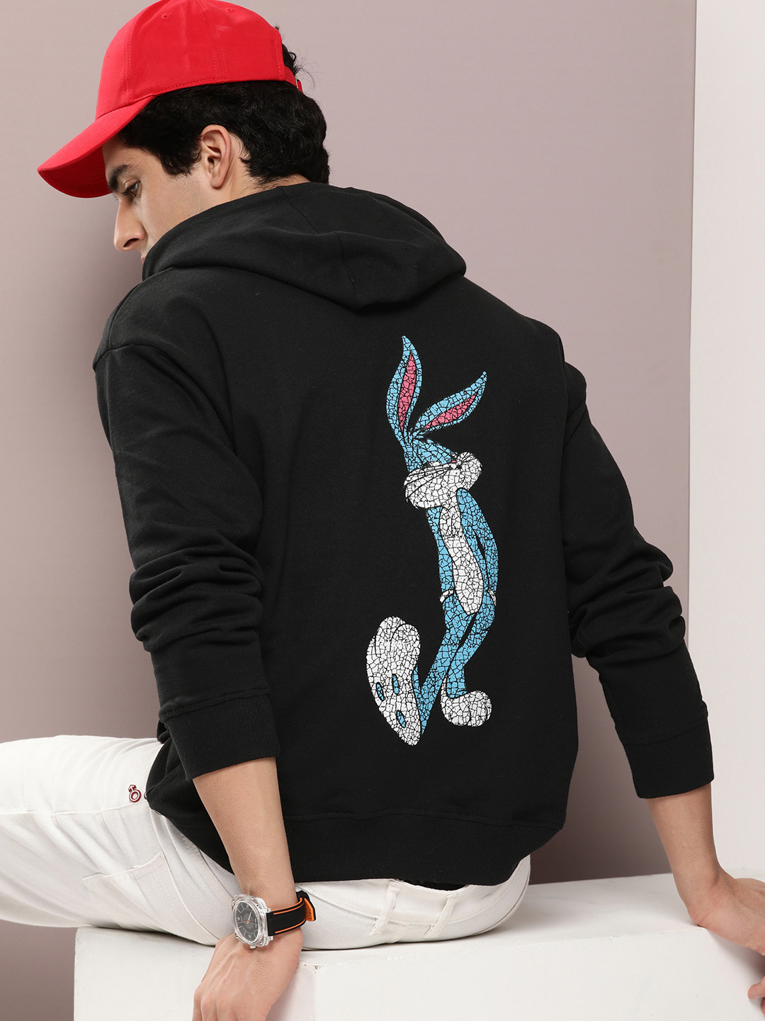 Kook N Keech Men Bugs Bunny Printed  Cotton Sweatshirt