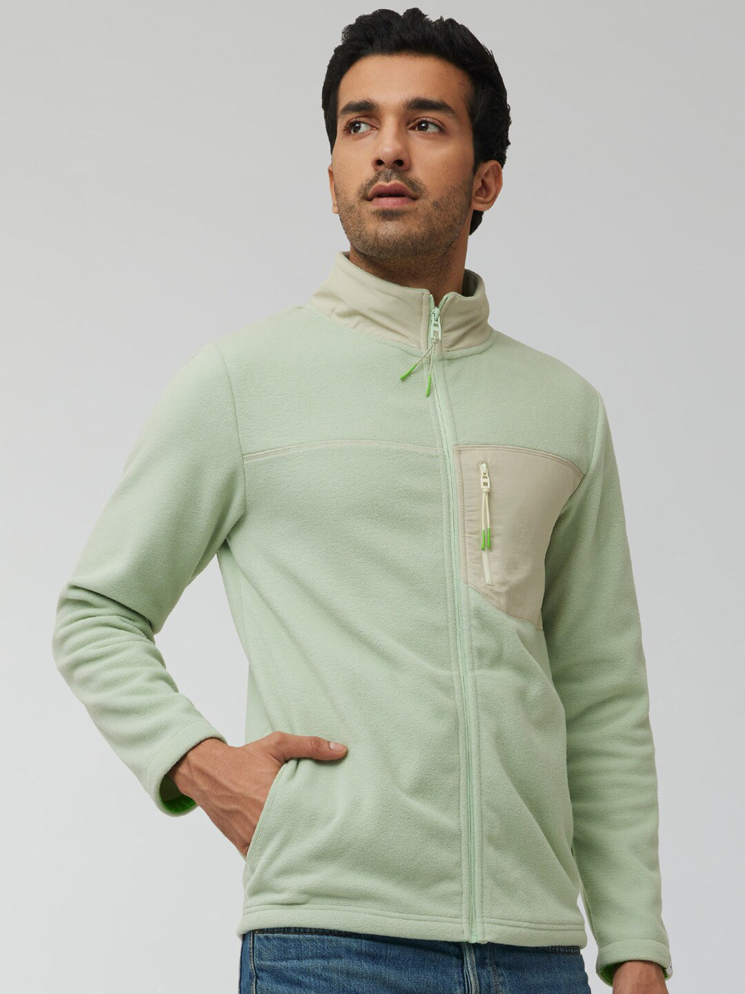 XYXX Men Regular Fit Colorblock Tea White Winter Fleece Jacket