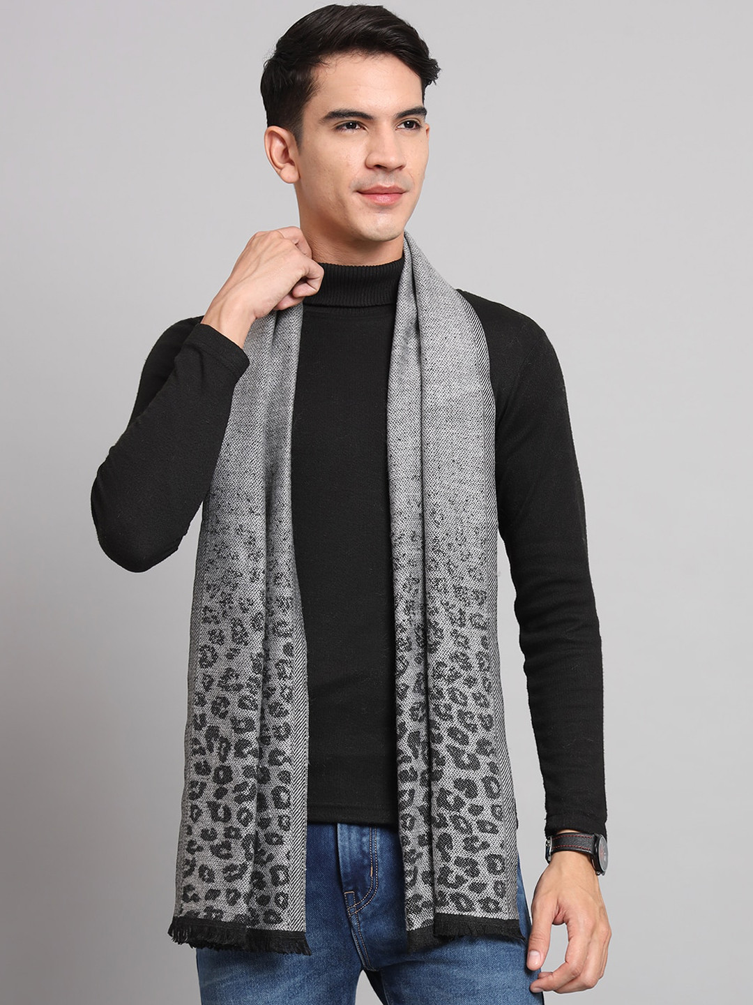 HANDICRAFT PALACE Men Leopard Design Woolen Mufflers