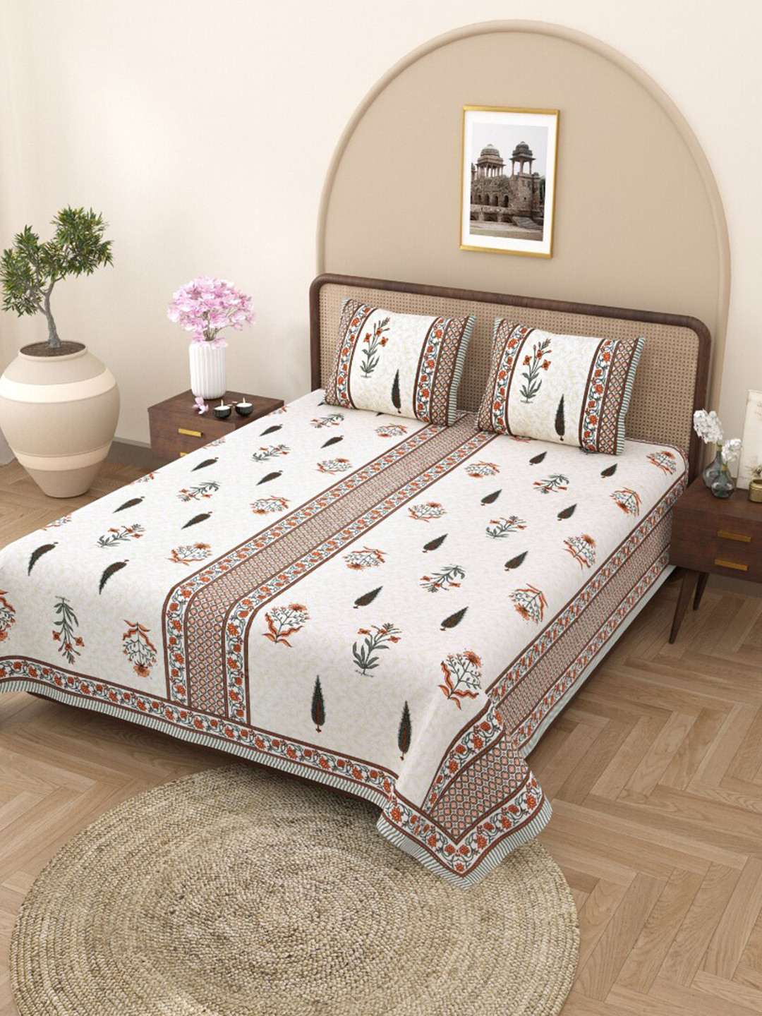 EasyGoods Gulmohar Orange Floral Cotton 210 TC King Fine Bedsheet with 2 Pillow Covers-234 x 276 cm