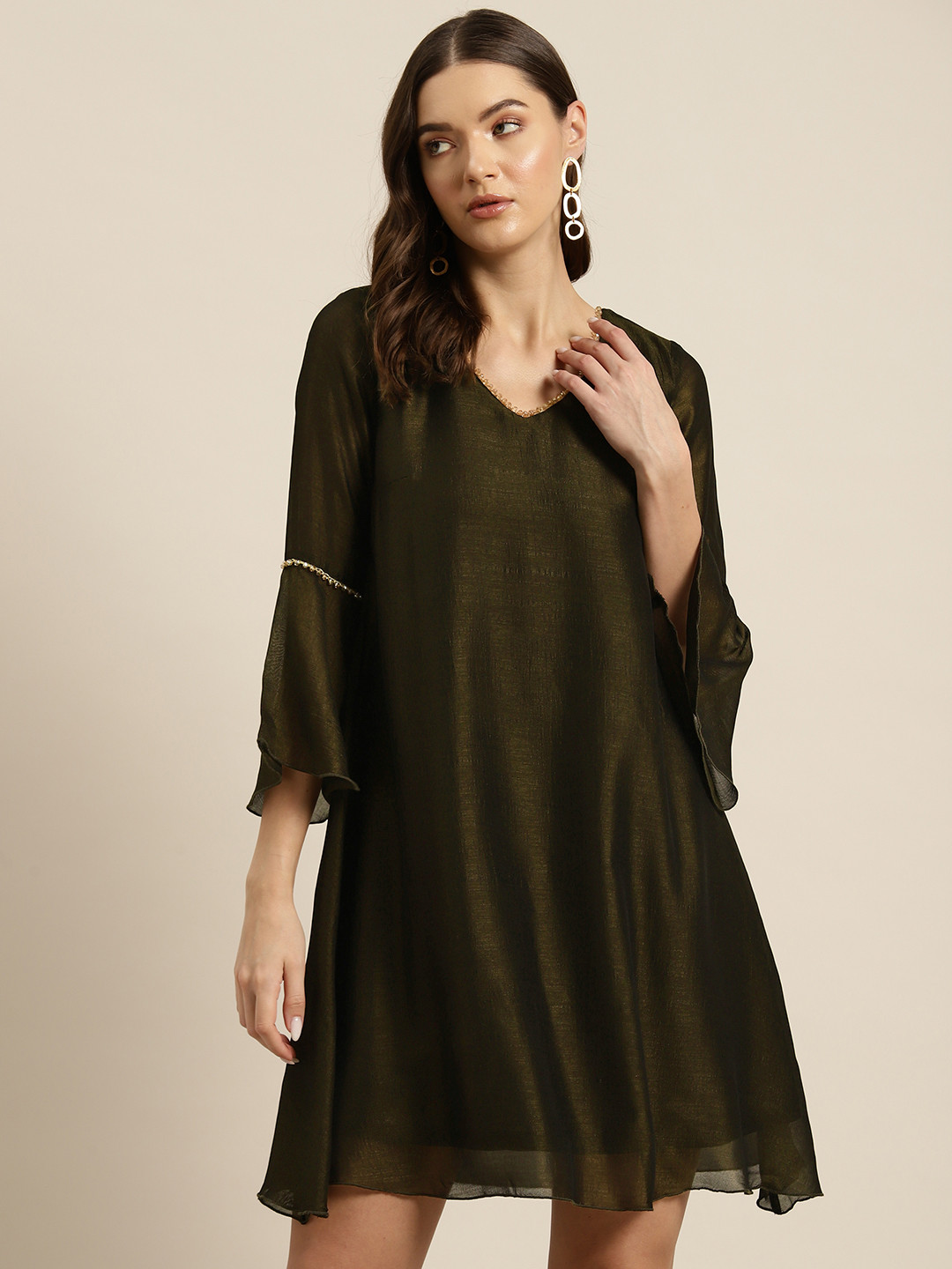 Qurvii Solid Bell Sleeve A-Line Mini Dress